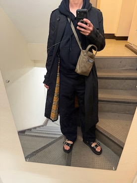 「アイテム（トレンチコート）」を使った、JUNさん（メンズ・167cm）の冬コーディネート