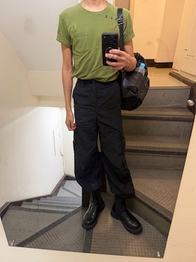 「UNIQLO（ユニクロ）のアイテム（Tシャツ/カットソー、グリーン系）」を使った、JUNさん（メンズ・167cm）の秋コーディネート