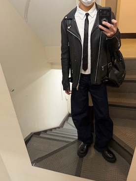 「GU（ジーユー）のアイテム（シャツ/ブラウス、ホワイト系）」を使った、JUNさん（メンズ・167cm）の春コーディネート