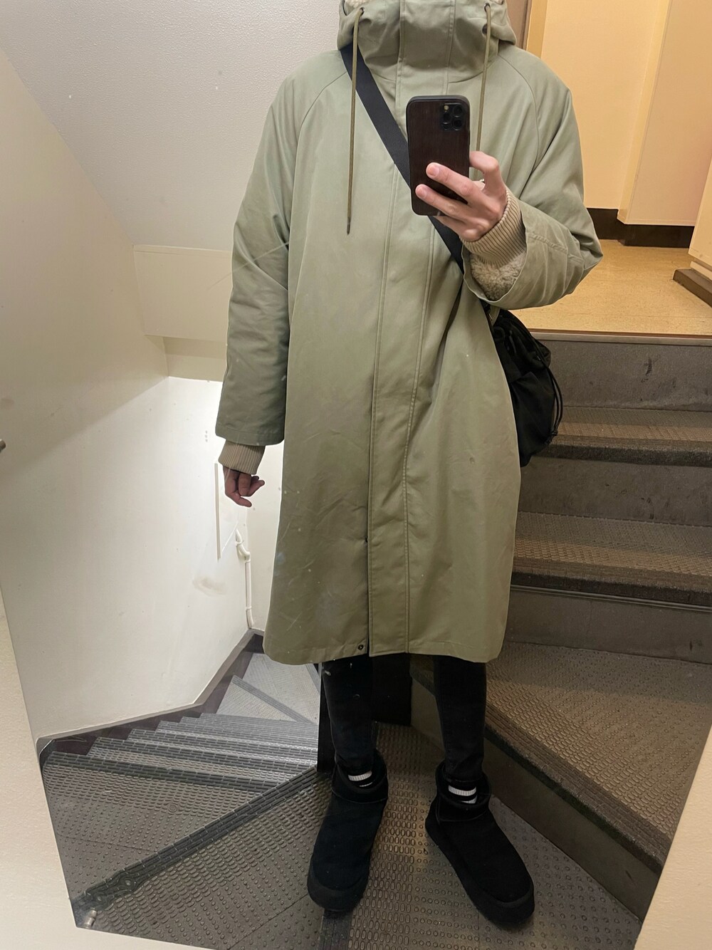 「WCJのアイテム（その他アウター、グリーン系）」を使った、JUNさん（メンズ・167cm）の冬コーディネートの1枚目の写真