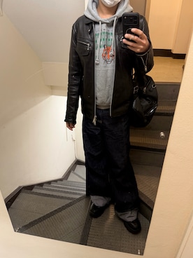 「GU（ジーユー）のアイテム（パーカー、グレー系）」を使った、JUNさん（メンズ・167cm）の春コーディネート