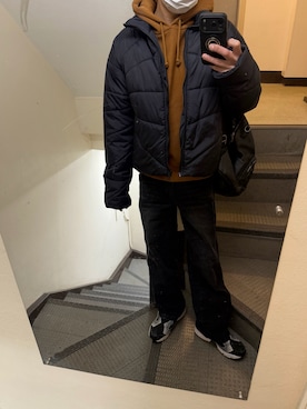 「GU（ジーユー）のアイテム（パーカー、ブラウン系）」を使った、JUNさん（メンズ・167cm）の春コーディネート