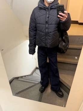 「GU（ジーユー）のアイテム（パーカー、ブラック系）」を使った、JUNさん（メンズ・167cm）の春コーディネート