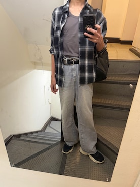 「SHEEN（シーン）のアイテム（シャツ/ブラウス、ブラック系）」を使った、JUNさん（メンズ・167cm）の秋コーディネート