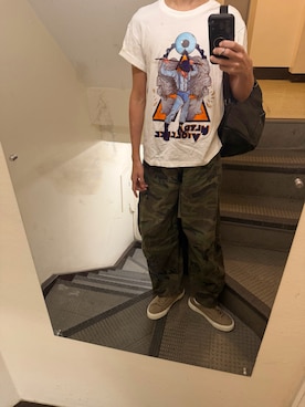 「SHEEN（シーン）のアイテム（Tシャツ/カットソー、ホワイト系）」を使った、JUNさん（メンズ・167cm）の秋コーディネート