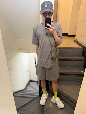 「アイテム（セットアップ、ブラウン系）」を使った、JUNさん（メンズ・167cm）の秋コーディネート