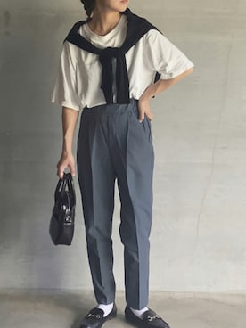 ⁑⁑ぁぃ⁑⁑さんの「【高レビュー！リピ続出！】美シルエット センタープレステーパードパンツ」を使ったコーディネート