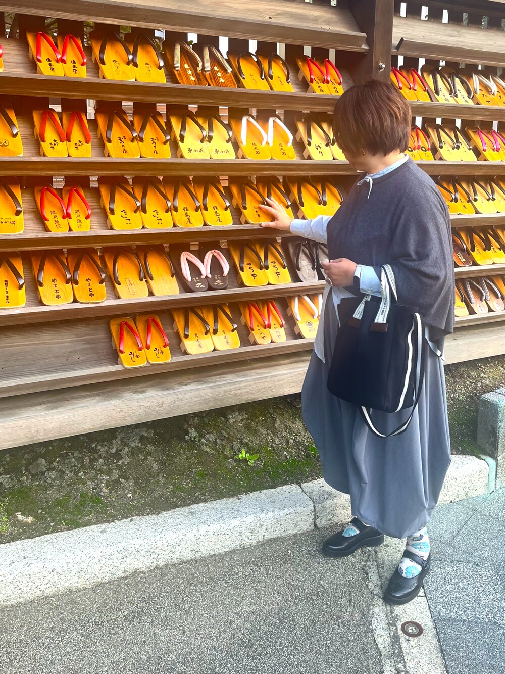 HARUTA（ハルタ）の「ウィングチップストラップシューズ ＃273XS