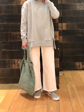 「シアタープロダクツ(THEATRE PRODUCTS)」｜「アイテム（スウェット）」を使った、mdt7さん（レディース・164cm）の春コーディネート