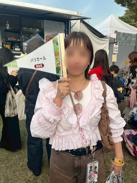 「アイテム（シャツ/ブラウス、ピンク系）」を使った、ぴよこさん（レディース・154cm）の秋コーディネート