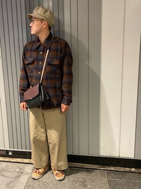 「BEN DAVIS（ベンデイビス）のアイテム（チノパンツ）」を使った、Mdskさん（メンズ・173cm）の春コーディネート