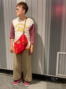 「BEN DAVIS（ベンデイビス）のアイテム（チノパンツ）」を使った、Mdskさん（メンズ・173cm）の春コーディネート