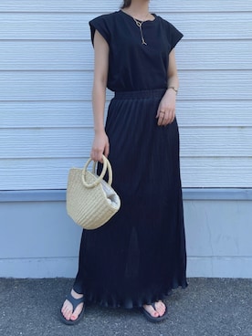 「ITEMS URBANRESEARCH（アイテムズ アーバンリサーチ）のアイテム（ショルダーバッグ）」を使った、hiraさん（レディース・157cm）の夏コーディネート