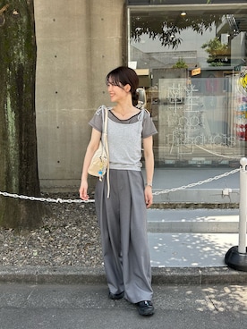 「Kastane」｜「アイテム（スラックス）」を使った、okazaki risaさん（レディース・157cm）の春コーディネート