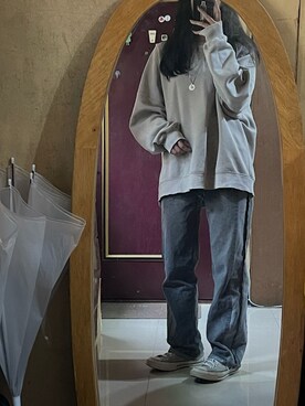「PULL&BEAR（プルアンドベア）のアイテム（トップス）」を使った、林臻さん（レディース・165cm）の秋コーディネート