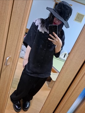 「Ellno Loset（エルノロゼット）のアイテム（Shirts、ブラック系）」を使った、目さん（レディース・149cm）の春コーディネート
