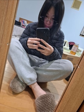 「UNIQLO（ユニクロ）のアイテム（Down Jacket / Coat、ブルー系）」を使った、目さん（レディース・149cm）の春コーディネート