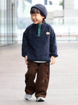 「BEAMS mini（ビームスミニ）のストレート カーゴパンツ 2026FW（90～140cm）通園 通学 カジュアル（カーゴパンツ、ブラウン系）」を使った、BEAMS miniさん（キッズ・120cm）の秋コーディネート