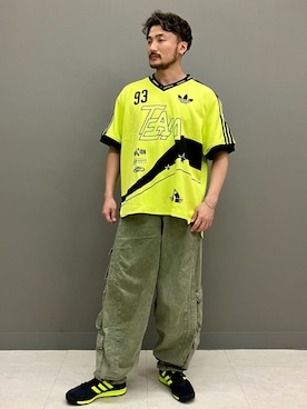 「adidas（アディダス）のAdilenium シーズン 2 チーム '93 ジャージー / アディダスオリジナルス adidas Originals（Tシャツ/カットソー、グリーン系）」を使った、INさん（メンズ・174cm）の秋コーディネート