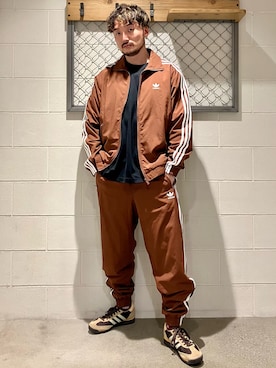 「アイテム（ナイロンジャケット、ブラウン系）」を使った、INさん（メンズ・174cm）の秋コーディネート