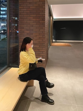 「UNIQLO（ユニクロ）のハイライズワイドストレートジーンズ（デニムパンツ）」を使った、りここさん（レディース・155cm）の夏コーディネート