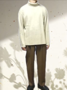 「MONO-MART（モノマート）のTRストレッチ センタープレス セミ ワイド タック ストレートカラースラックス パンツ 2023AW（スラックス、ブラウン系）」を使った、icedcoffeeさん（メンズ・166cm）の冬コーディネート