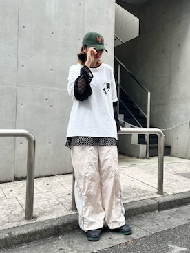 「アイテム（キャップ）」を使った、ﾊﾟェさん（レディース・166cm）の秋コーディネート