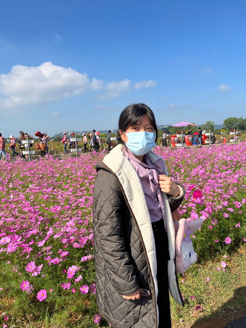 「新社花海」｜「SM2のアイテム（ノーカラージャケット、その他）」を使った、Jia-Rong Hsiehさん（骨格ナチュラル・レディース・156cm）の冬コーディネートの1枚目の写真