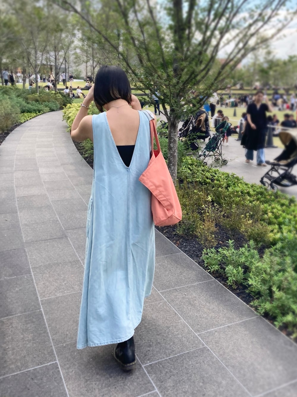 L.L.Beanのトートバッグ（オレンジ系）を使った人気ファッション
