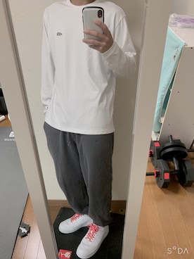 「NEW BALANCE（ニューバランス）のアイテム（トップス、ホワイト系）」を使った、masakiさん（メンズ・171cm）の秋コーディネート