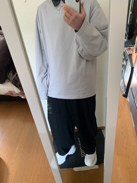 「ADRER（アドラー）の【ADRER】extra quality retro wide silhouette pants/エキストラクオリティーレトロワイドシルエットパンツ（スラックス、ブラック系）」を使った、masakiさん（メンズ・171cm）の春コーディネート