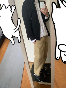 「GU（ジーユー）のアイテム（パンツ、ベージュ系）」を使った、masakiさん（メンズ・171cm）の春コーディネート
