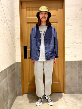 カーディガン ボレロを使った ワークスタイル のメンズ人気ファッションコーディネート Wear