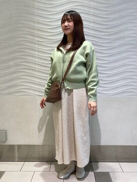 「Samansa Mos2（サマンサ モスモス）のインナー付花柄ジャカードキャミワンピース（ワンピース）」を使った、もなみさん（レディース・160cm）の冬コーディネート