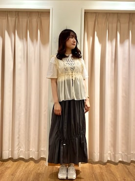 「Samansa Mos2 blue（サマンサモスモスブルー）のアイテム（スカート）」を使った、もなみさん（骨格ストレート・レディース・160cm）の夏コーディネート