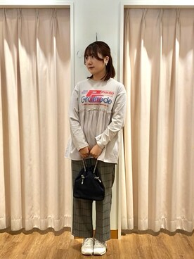 「Samansa Mos2 blue（サマンサモスモスブルー）のアイテム（パンツ）」を使った、もなみさん（レディース・160cm）の秋コーディネート
