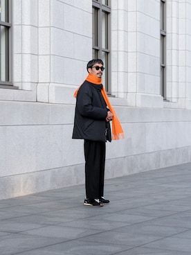 「アイテム（マフラー）」を使った、minimal +αさん（メンズ・173cm）の冬コーディネート