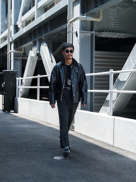 「アイテム（ライダースジャケット）」を使った、minimal +αさん（メンズ・173cm）の夏コーディネート