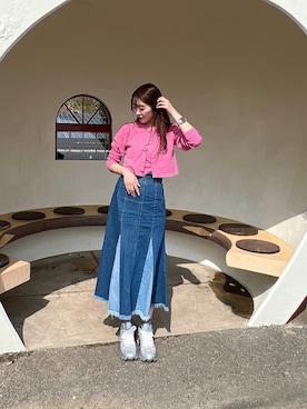 「miu miu（ミュウミュウ）のアイテム（スニーカー）」を使った、KAHOさん（レディース・170cm）の春コーディネート