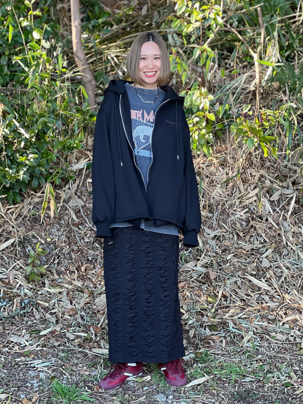 「パーカー、春コーデ、モノトーン、ootd、PR、startingover、スターティングオーバー、スニーカー、春アウター、羽織り、お出かけコーデ、休日スタイル、プチプラコーデ、春服、ブラック」｜「Starting Overのembroidery print zip hoodie / 刺繍 プリント ジップ パーカー（パーカー、ブラック系）」を使った、あみぃさん（レディース・161cm）の春コーディネートの1枚目の写真