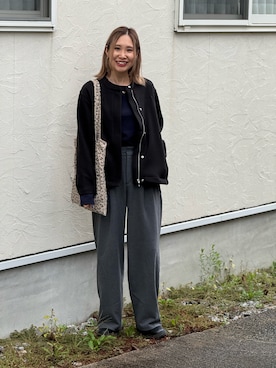 「アイテム（ノーカラージャケット）」を使った、あみぃさん（レディース・161cm）の秋コーディネート