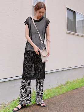 「ジレ」｜「アイテム（雑貨/ホビー）」を使った、あみぃさん（レディース・161cm）の夏コーディネート