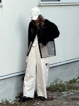 「アイテム（キャップ）」を使った、あみぃさん（レディース・161cm）の秋コーディネート