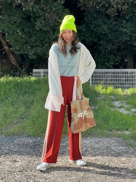 「アイテム（その他トップス、ホワイト系）」を使った、あみぃさん（レディース・161cm）の春コーディネート