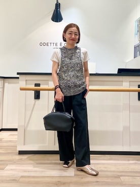 山本　オデット エ オディール スタッフさんのコーディネート