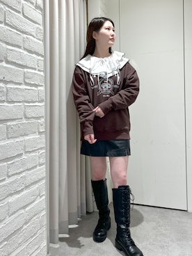 「FREE'S MART（フリーズマート）のアイテム（スウェット）」を使った、れいなさん（レディース・154cm）の秋コーディネート