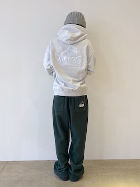 「アイテム（スウェットパンツ）」を使った、兵藤皐太郎さん（メンズ・168cm・20代）の秋コーディネート