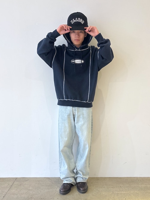 セール】OVAL LOGO PULLOVER HOODED SWEATSHIRT（パーカー）｜XLARGE