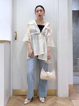「VIS（ビス）の【180℃美人見え】ハンドルリボンワンショルダーバッグ（ショルダーバッグ、ホワイト系）」を使った、namieさん（レディース・157cm）の夏コーディネート