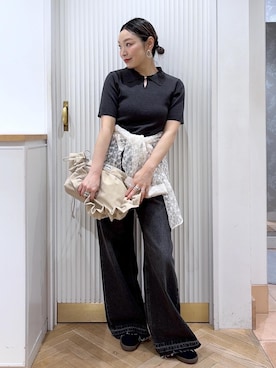 「VIS（ビス）のバギーワイドデニムパンツ（デニムパンツ、ブラック系）」を使った、namieさん（レディース・157cm）の夏コーディネート